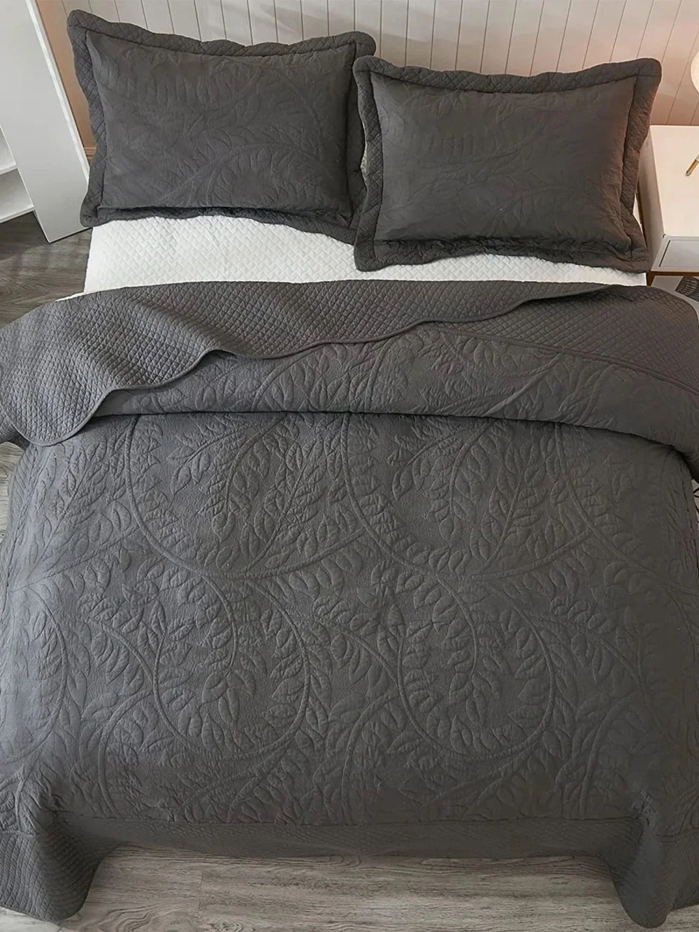 Gray Quilted Cotton king 3 piece  Bedspread Set - Elegant Solid Gray Bedding